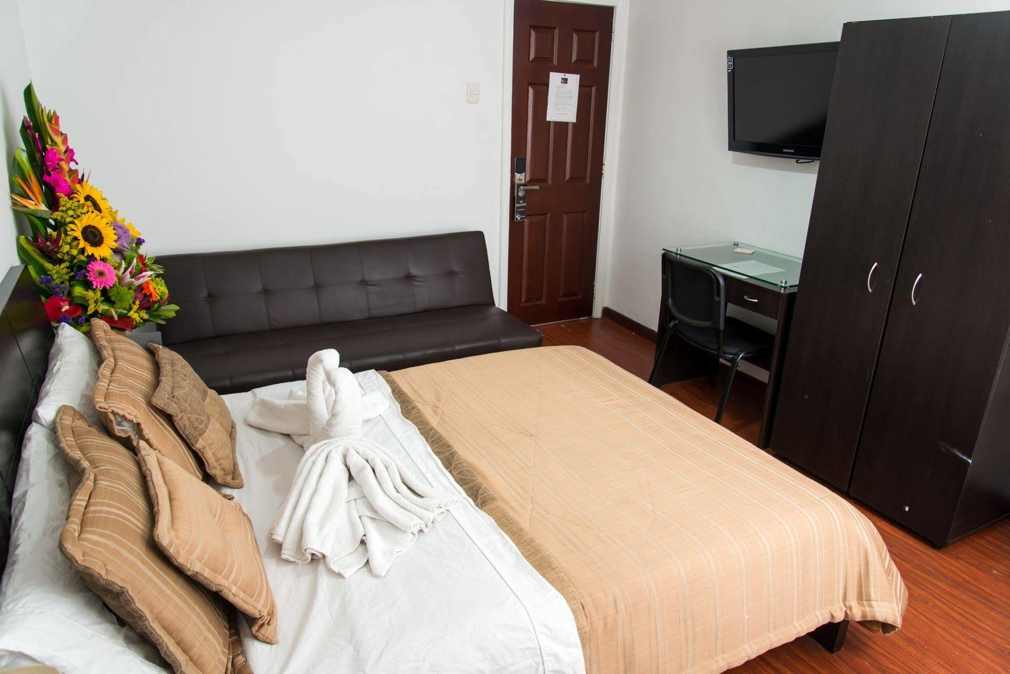 Hotel Fenix Real 보고타 외부 사진